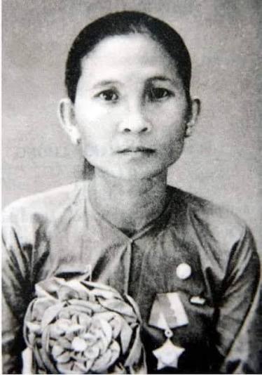 Nguyễn Thị Tịch (Chị Út Tịch - 1931–1968): Nữ du kích nổi tiếng ở miền Nam với câu nói bất hủ "Còn cái lai quần cũng đánh", lập nhiều thành tích xuất sắc trong chiến đấu.