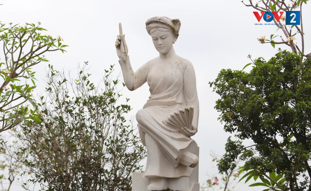 Bà chúa thơ Nôm và khát vọng tự do của người phụ nữ