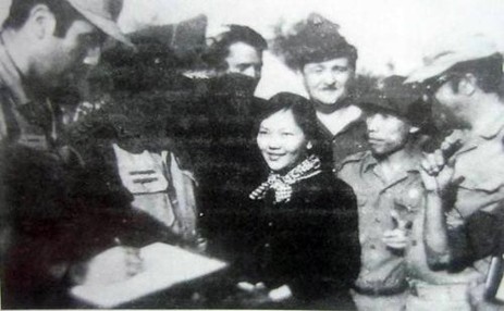 Nụ cười chiến thắng bất diệt