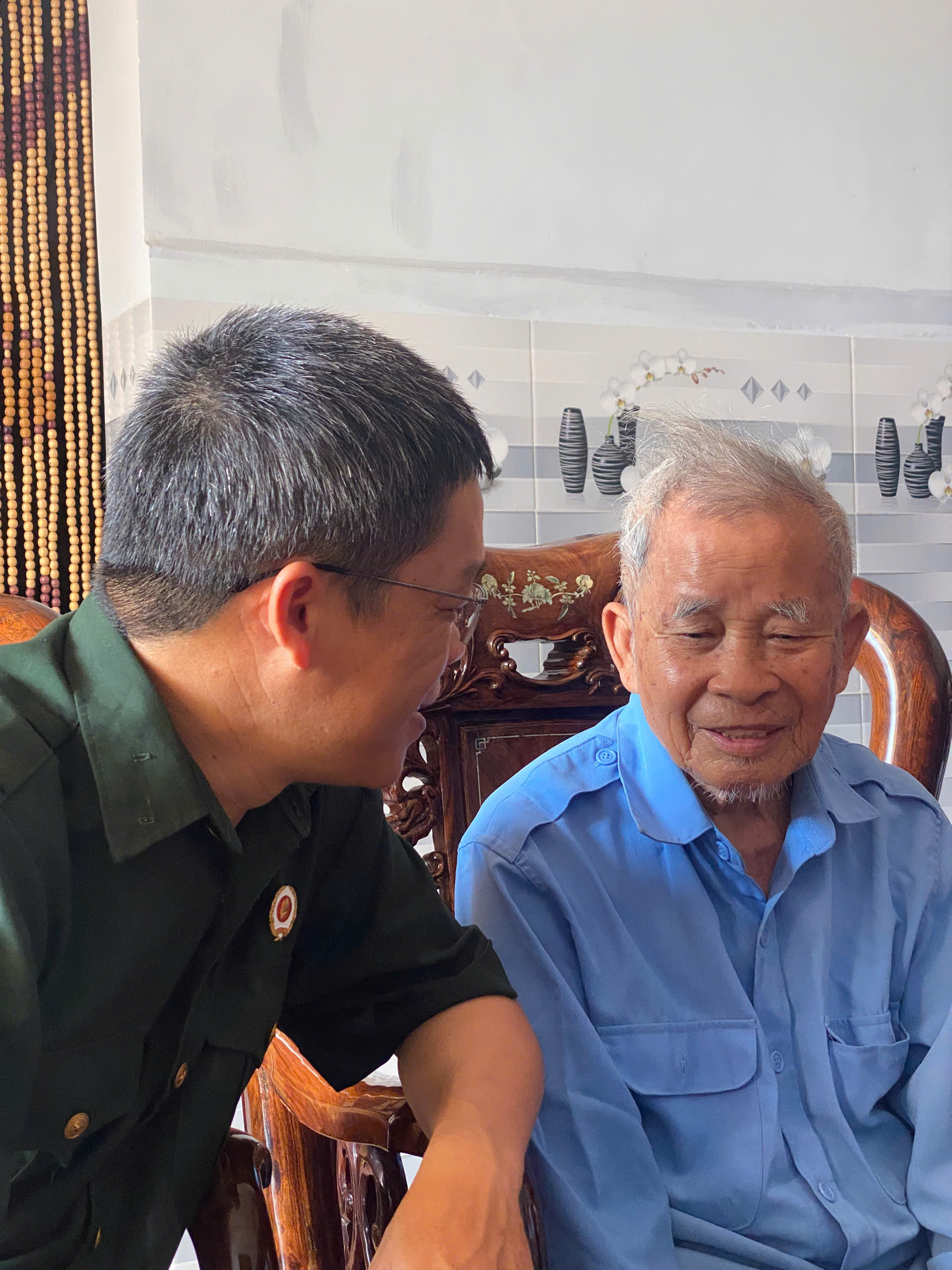Người chiến sĩ Quân báo địa phương kiên trung