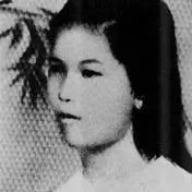 Nữ chiến sĩ giao biên
