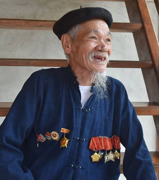 NHỮNG CHIA SẺ CỦA CỤ HOÀNG NGỌC – NHÂN CHỨNG LỊCH SỬ VỀ QUỐC DÂN ĐẠI HỘI TÂN TRÀO VÀ NHỮNG LẦN ĐƯỢC GẶP GỠ BÁC NĂM 1945