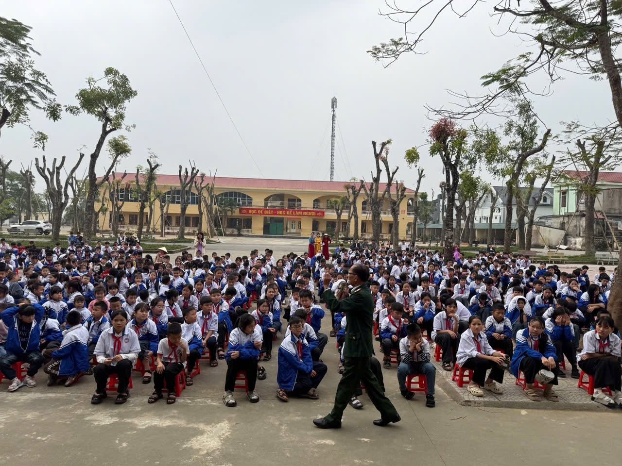 BÁC LƯƠNG SỸ VUI, NGƯỜI GIỮ LỬA KÝ ỨC – NGƯỜI TRUYỀN LỬA CHO THẾ HỆ TRẺ