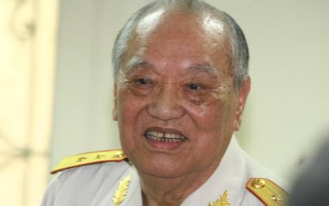 “HỔ CỤT TÂY NGUYÊN” – KHI MỘT CÁNH TAY HÓA THÀNH HUYỀN THOẠI