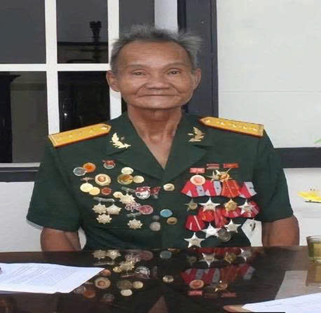 ANH HÙNG LLVTND BÙI VĂN THUYÊN