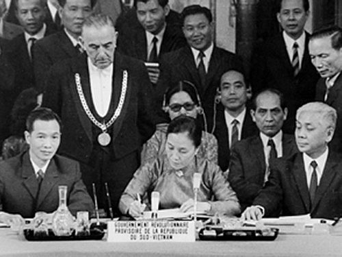 NGUYỄN THỊ BÌNH – NGƯỜI PHỤ NỮ VIỆT NAM TRÊN BÀN ĐÀM PHÁN LỊCH SỬ