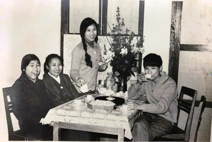 MỘT THỜI THEO ĐẢNG
