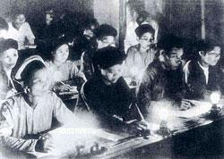 Ngày 3/9/1945: Phiên họp đầu tiên của Chính phủ và sáu nhiệm vụ cấp bách
