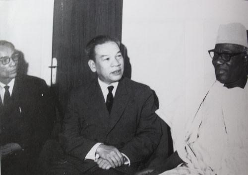 NGUYỄN VĂN HUYÊN – NGƯỜI DÀNH CẢ ĐỜI ĐỂ HIỂU VÀ XÂY DỰNG VĂN HÓA VIỆT