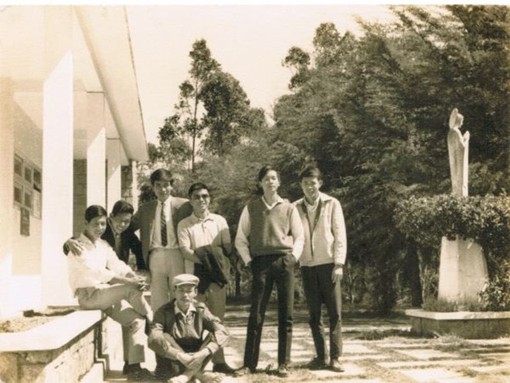 BA NGÀY BÊN “NHÀ MÁY IN BÍ MẬT”