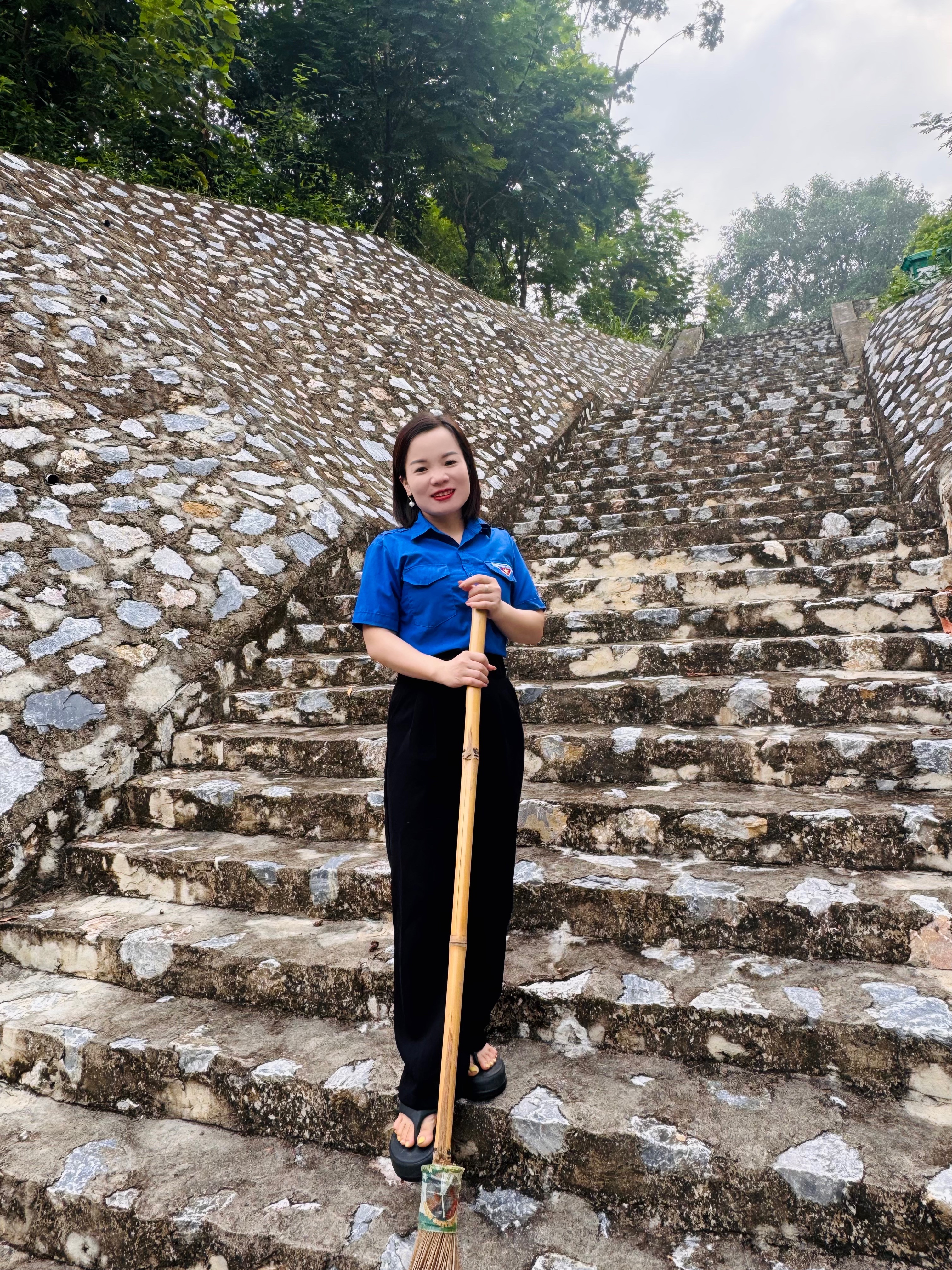Rừng Khuôn Mánh