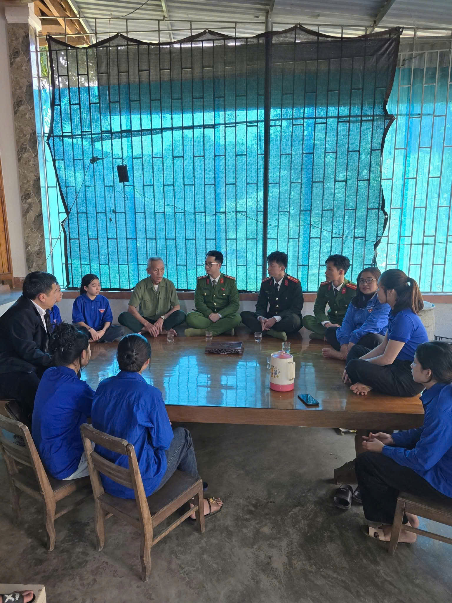 NGƯỜI LÍNH TRÊN NHỮNG CUNG ĐƯỜNG RA TRẬN
