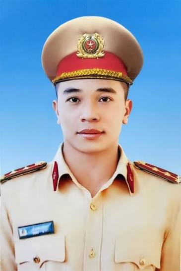 Người Chiến Sĩ Mang Tên Ánh Sáng
