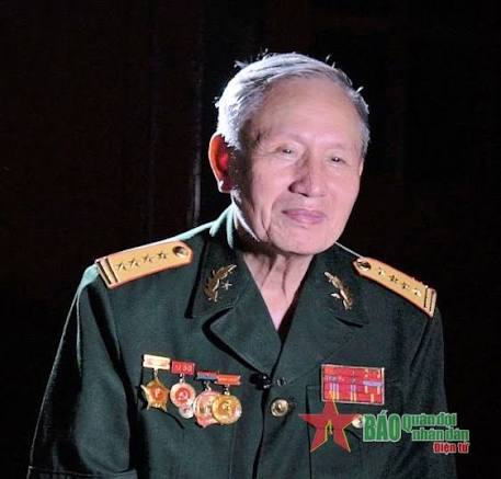 Anh hùng LLVTND Trần Hữu Bào