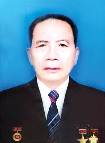 Anh hùng Lao động Nguyễn Văn Huê – Người thầy biến ngôi trường nghèo thành “lá cờ đầu” của miền Bắc