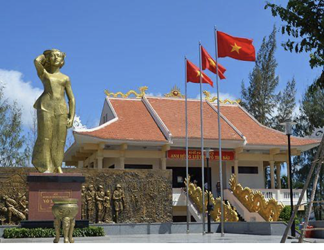 NGỌN ĐUỐC TUỔI MƯỜI SÁU