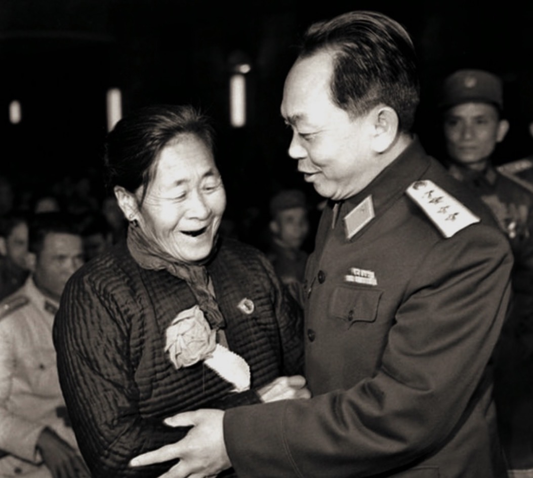 ĐẠI TƯỚNG VÕ NGUYÊN GIÁP – VỊ TƯỚNG HUYỀN THOẠI VÀ NHỮNG CHIẾN CÔNG LÀM RẠNG DANH LỊCH SỬ DÂN TỘC