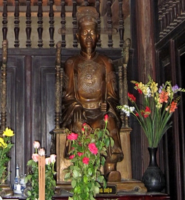 HOÀNG DIỆU – NGƯỜI TUẪN TIẾT GIỮ THÀNH HÀ NỘI “Thành còn thì còn tất cả, thành mất thì ta chết theo thành”.