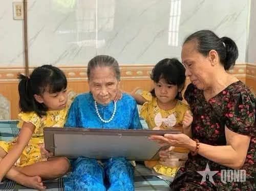 Bà mẹ Việt Nam anh hùng Lê Thị Sô