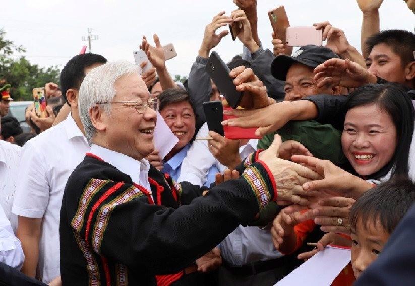“DÂN LÀ GỐC” – MỘT TƯ TƯỞNG XUYÊN SUỐT TRONG CUỘC ĐỜI ĐỒNG CHÍ TỔNG BÍ THƯ NGUYỄN PHÚ TRỌNG