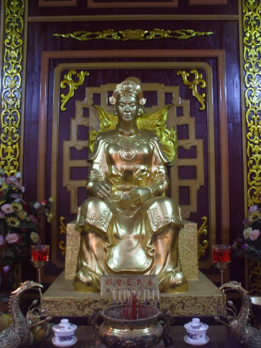 Cuộc đời nữ tướng Bùi Thị Xuân