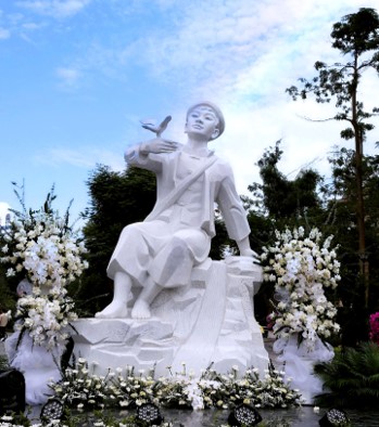 “CÂU CHUYỆN THỜI HOA LỬA”  Kim Đồng – Lửa giữa thời hoa lửa