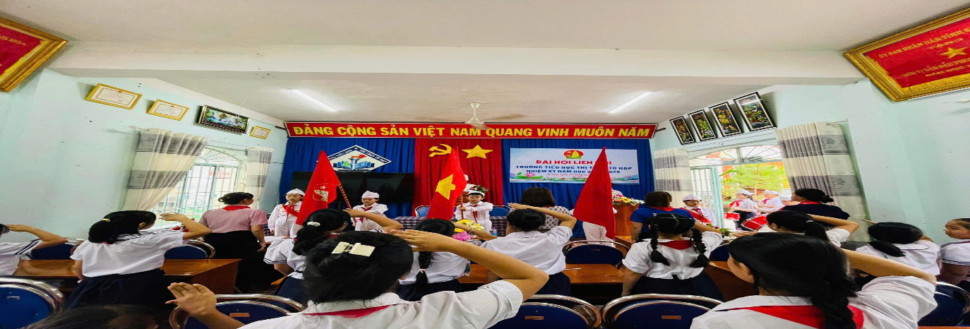 NGỌN ĐUỐC SÁNG GIỮA ĐẠI NGÀN KHÁNH SƠN
