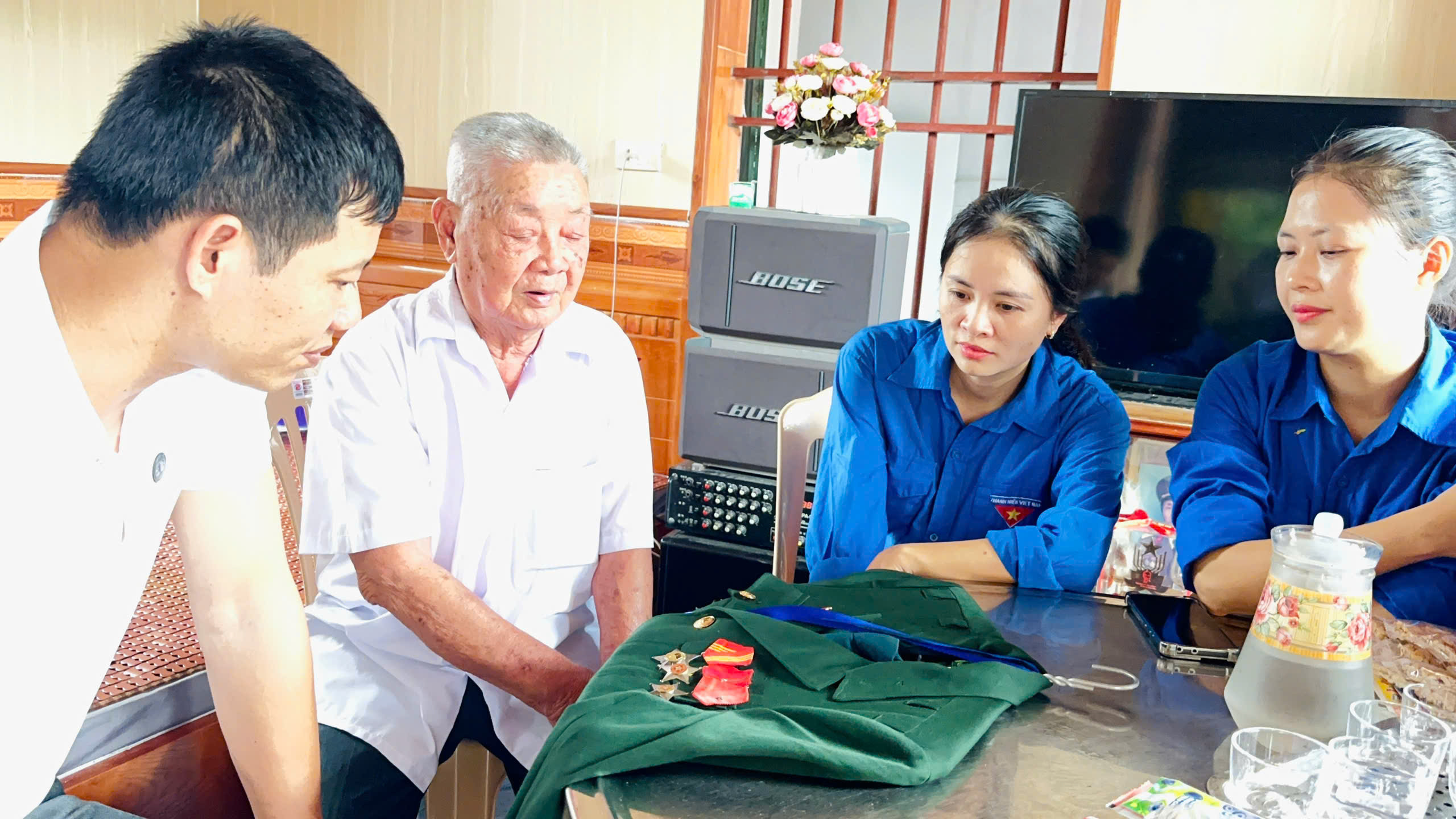 ANH HÙNG LỰC LƯỢNG VŨ TRANG NHÂN NHÂN NGUYỄN MẠNH HÙNG