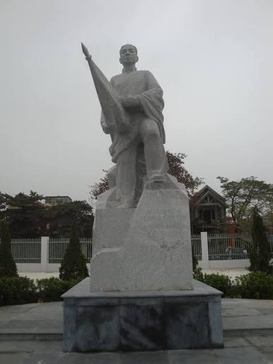 Anh hùng Lương Văn Tụy và sự kiện cắm cờ trên núi Non Nước