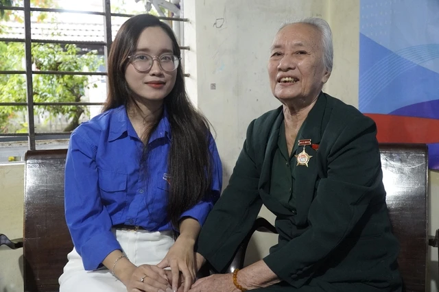 Thiếu nữ "Thép" một thời hoa lửa