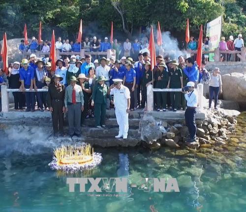 NGƯỜI GIỮ LỬA – ANH HÙNG HỒ ĐẮC THẠNH