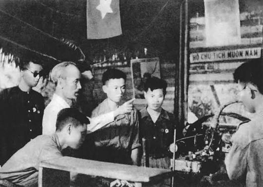 Kể chuyện về Bác Hồ – Bài học về cách ứng xử