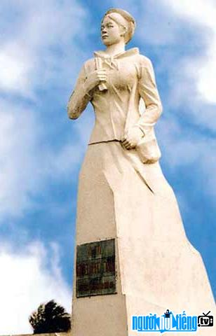 Mạc Thị Bưởi