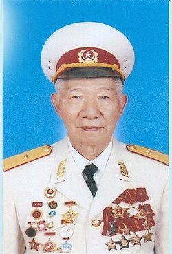 Chân dung: Nguyễn Diệp