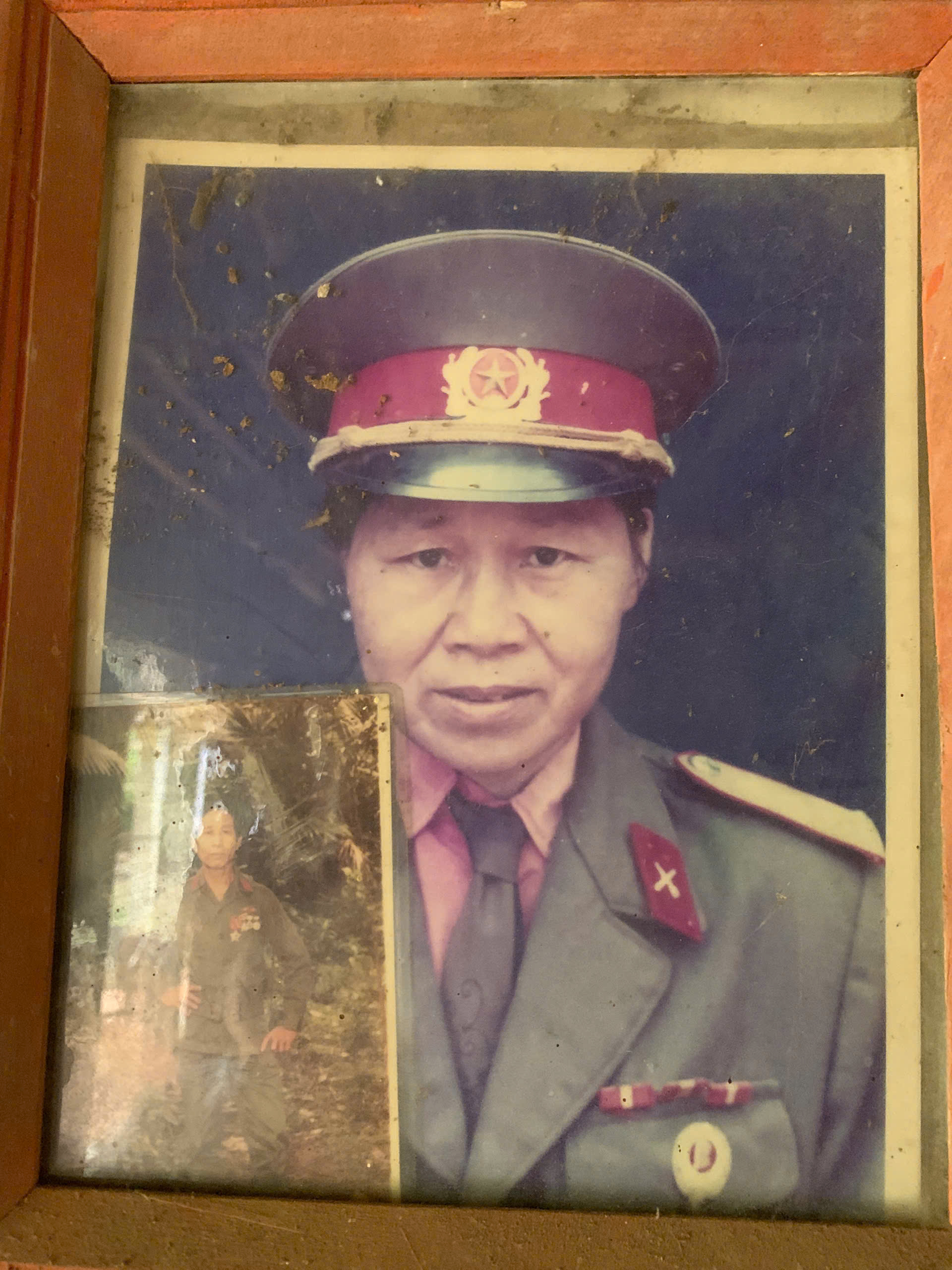 Nữ thanh niên của quê hương tình nguyện lên đường nhập ngũ
