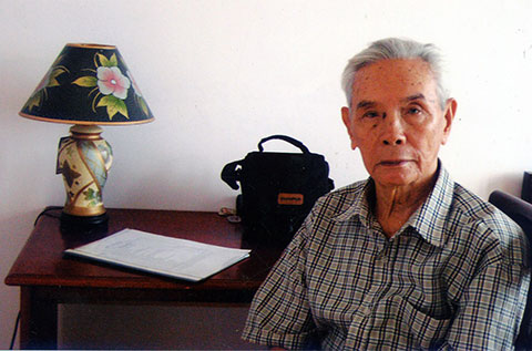 Nhà văn, nhà viết kịch Hoàng Công Khanh (1922-2010)