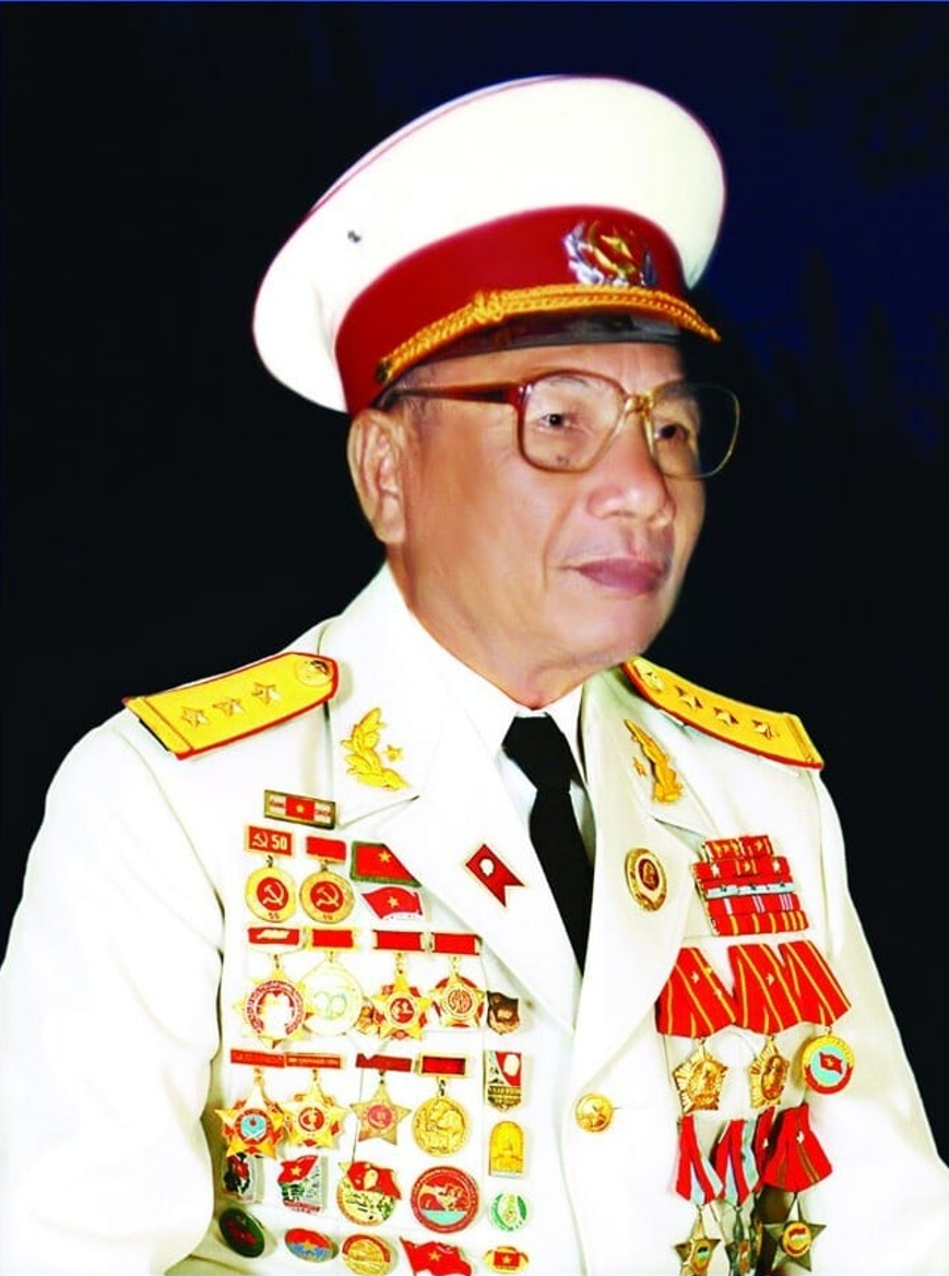 HUYỀN THOẠI “NHÀ THẦU KHOÁN” DINH ĐỘC LẬP VÀ HẦM VŨ KHÍ BÍ MẬT CHẤN ĐỘNG LỊCH SỬ