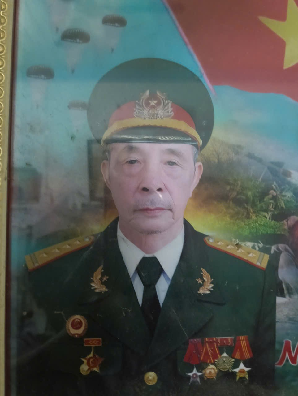 những con người bình dị làm nên lịch sử