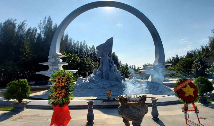 Thiếu úy Trần Văn Phương và 'Vòng tròn bất tử' giữa biển Gạc Ma
