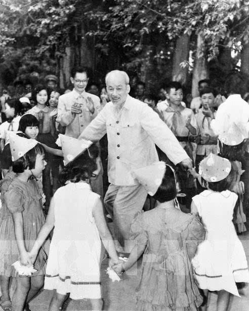 Chủ tịch Hồ Chí Minh – Người dành trọn cuộc đời vì độc lập, tự do của dân tộc