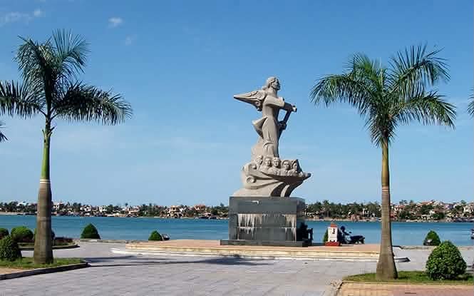 Câu chuyện về mẹ Suốt