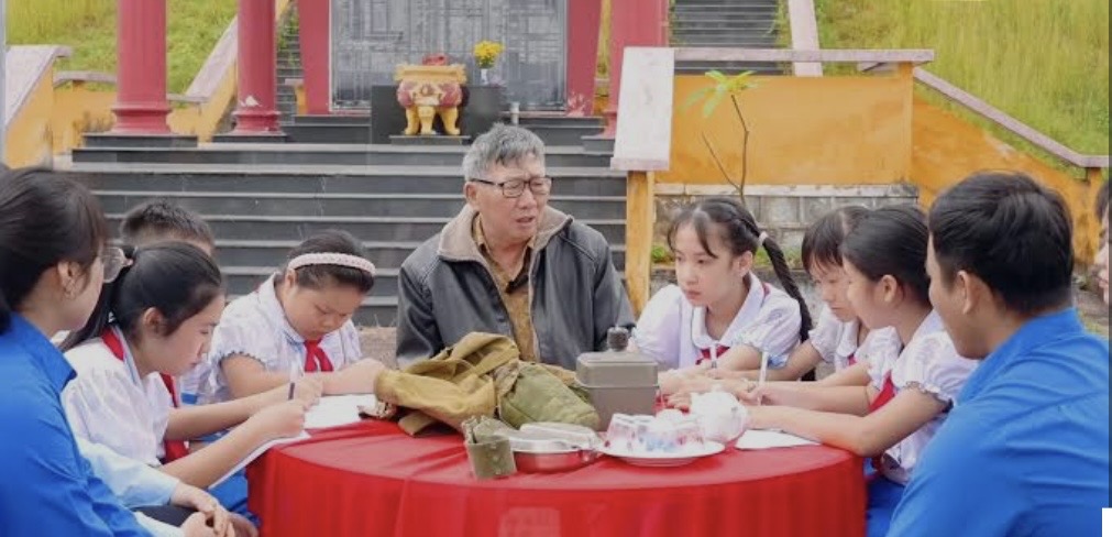 Máu ngày ấy