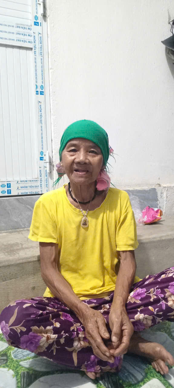 BÀ KATƠR THỊ GIANG – NGƯỜI CÓ CÔNG HỖ TRỢ CÁCH MẠNG