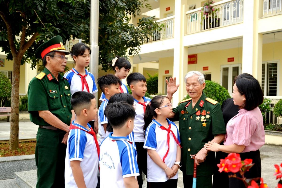 Anh hùng Lực lượng vũ trang nhân dân Nguyễn Phú Vỵ 1924