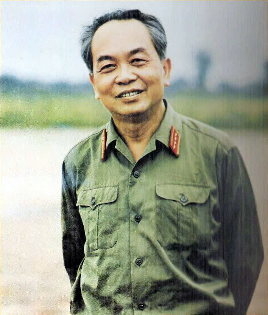 ĐẠI TƯỚNG VÕ NGUYÊN GIÁP- DẤU ẤN MỘT VỊ TƯỚNG GIỮA LÒNG ĐIỆN BIÊN