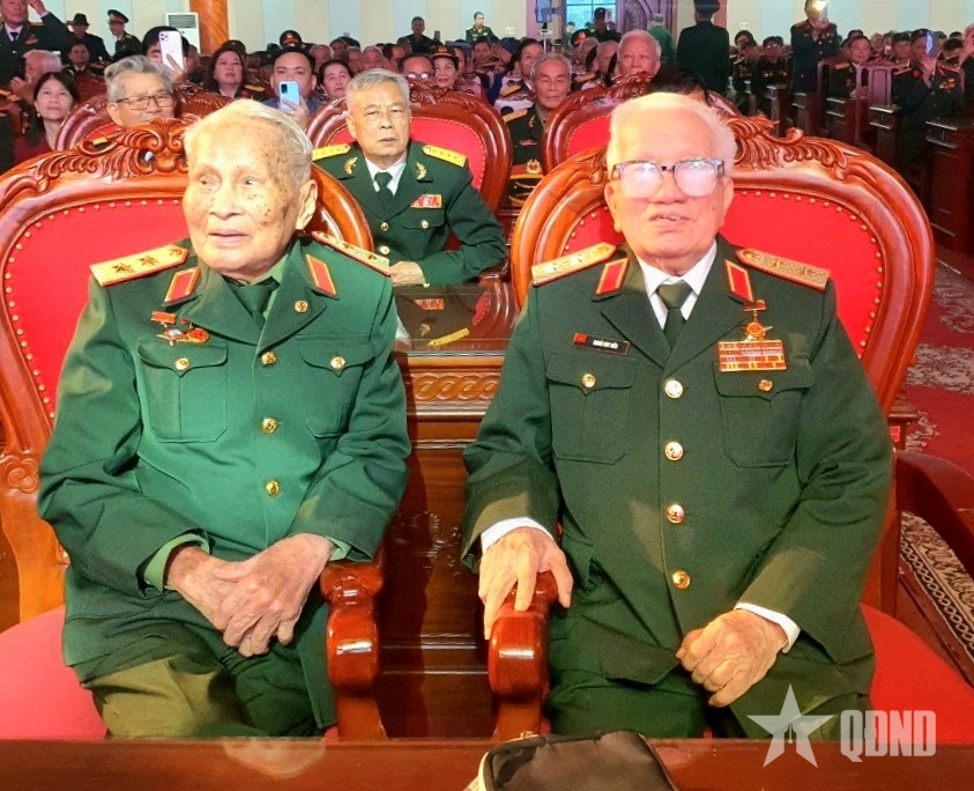 TÂY NGUYÊN TRONG HỒI ỨC