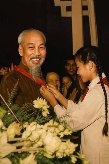 “Bác Hồ với thiếu nhi – Tình yêu bắt đầu từ những điều nhỏ nhất”