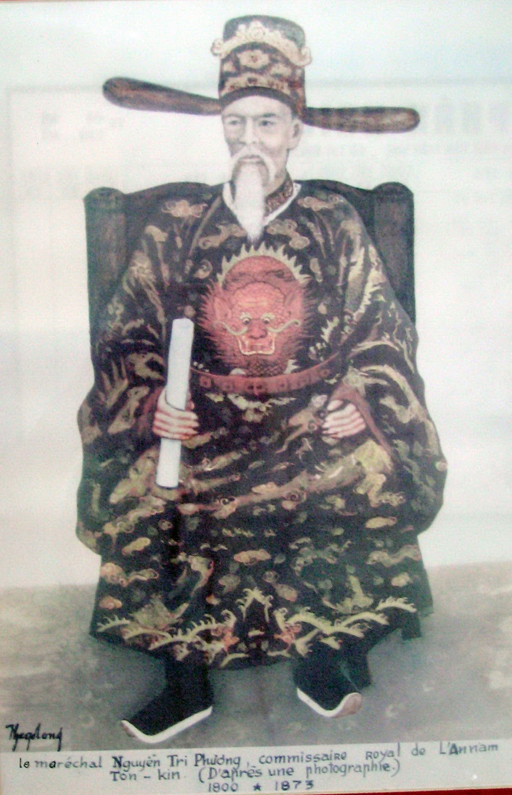 Người anh hùng giữa lòng cố đô