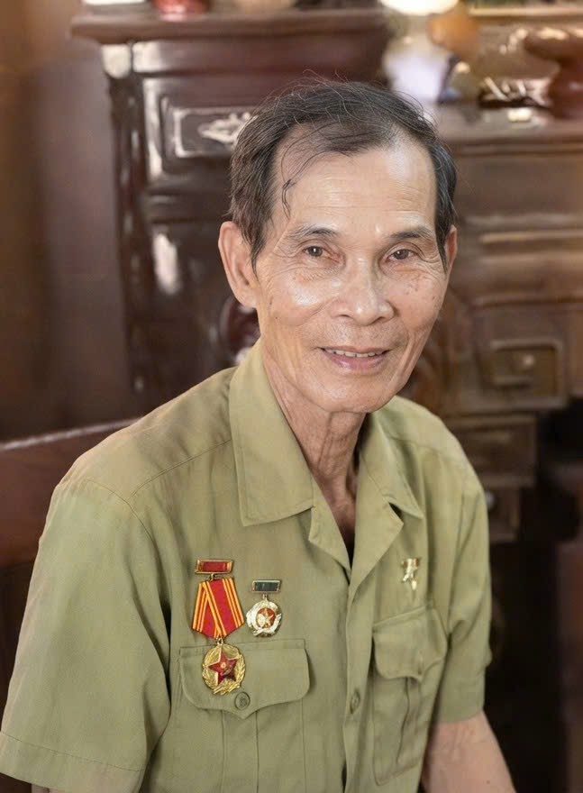 CÂU CHUYỆN THÒI HOA LỮA: NGƯỜI CỰU CHIẾN BINH CHIẾN TRƯỜNG ĐỨC CƠ 1980: VŨ THÀNH ĐỎ- cựu chiến binh xã Đông Trà Bồng