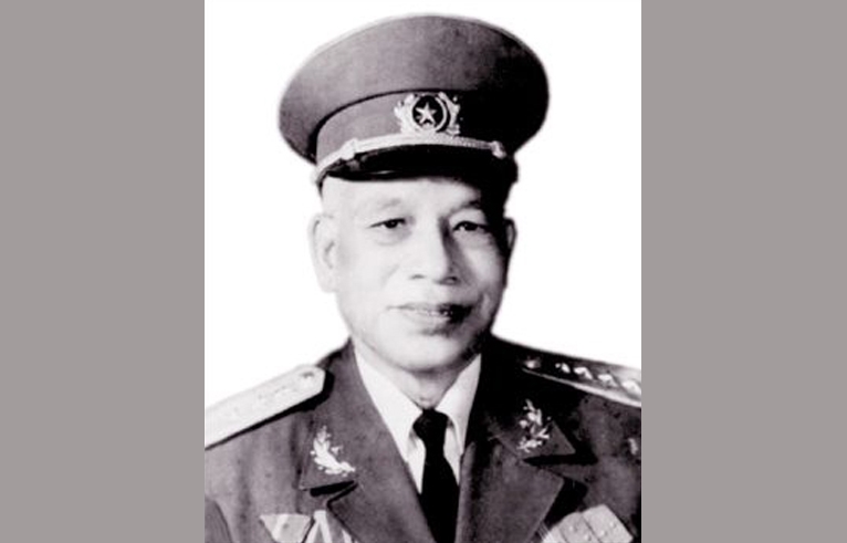 Đại tướng Văn Tiến Dũng - từ một thợ may đến vị tướng của sự thần tốc